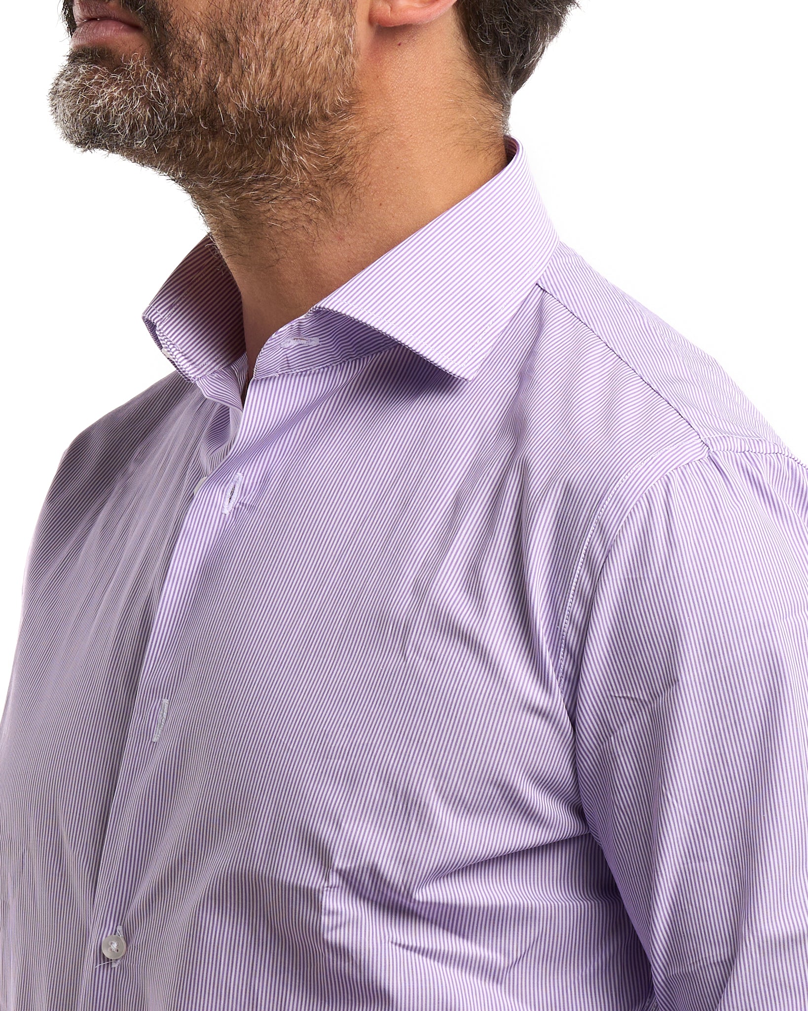 Camisa negra de cuello francés