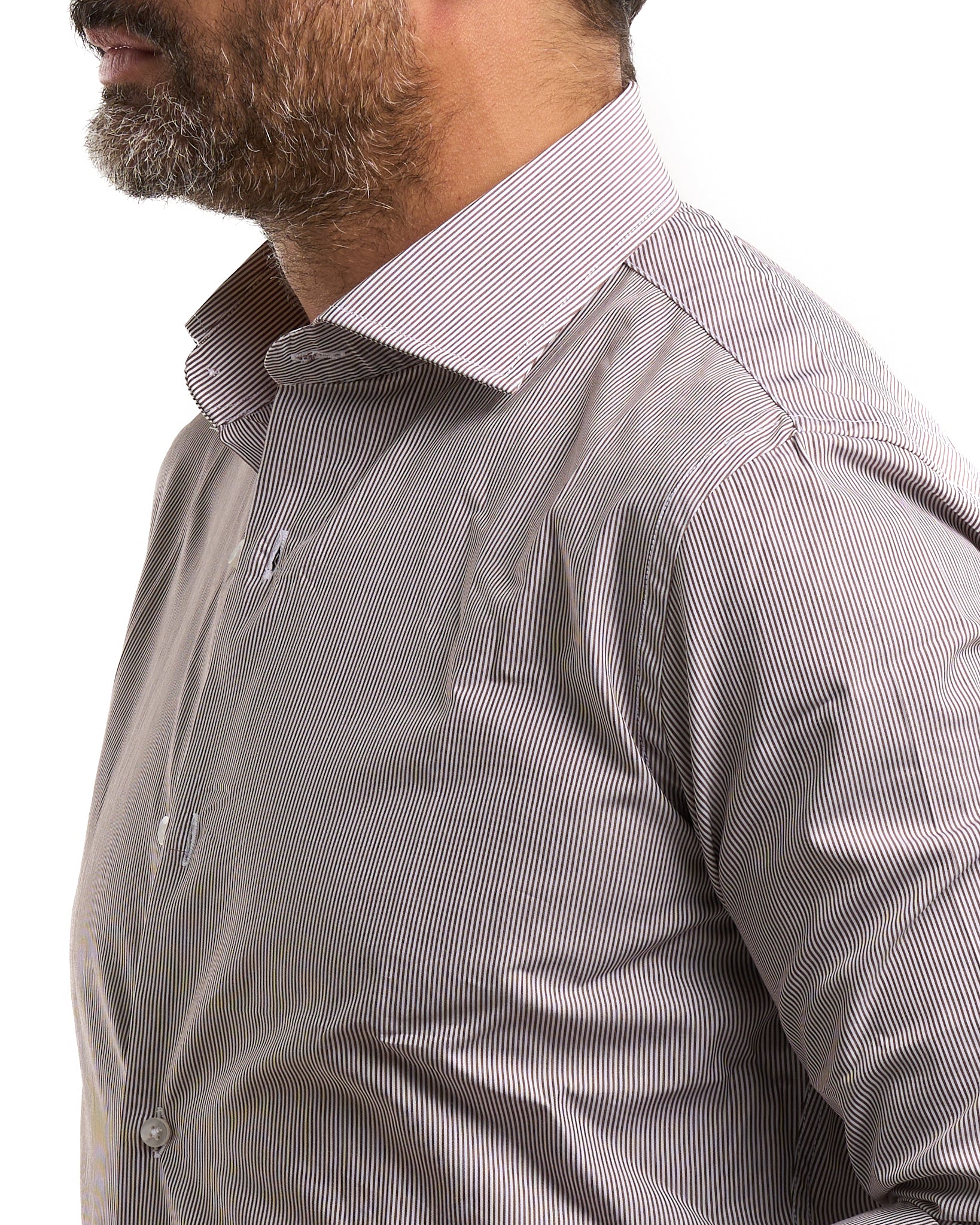 Camisa negra de cuello francés