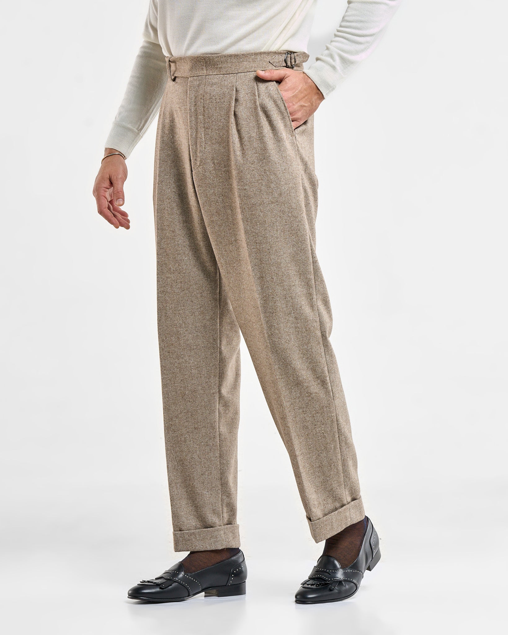 Abitoin in Flanella Spigata Beige St. Moritz