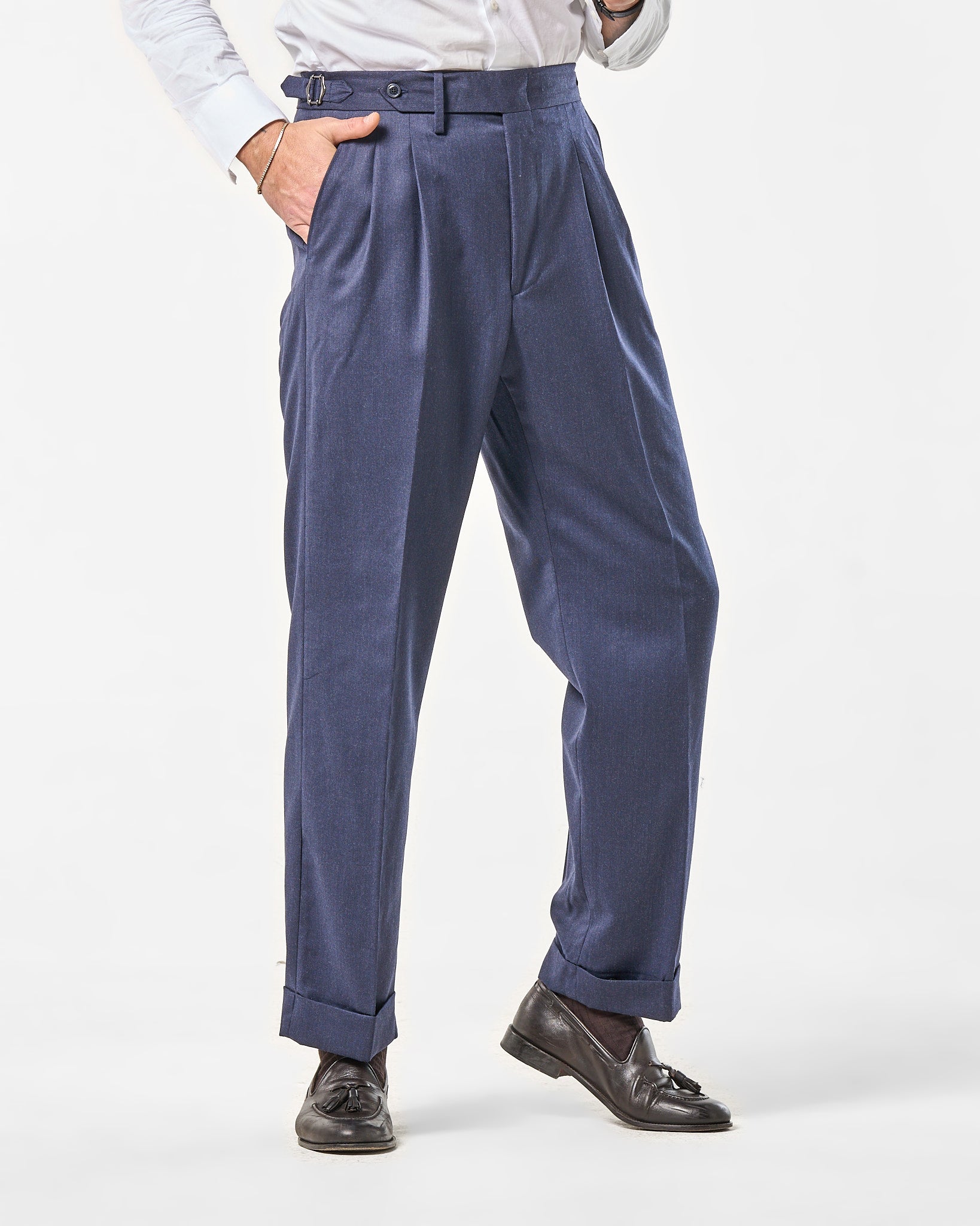 Pantalone Fondo Ampio e Fibbie Laterali in Lana Foulè Blu